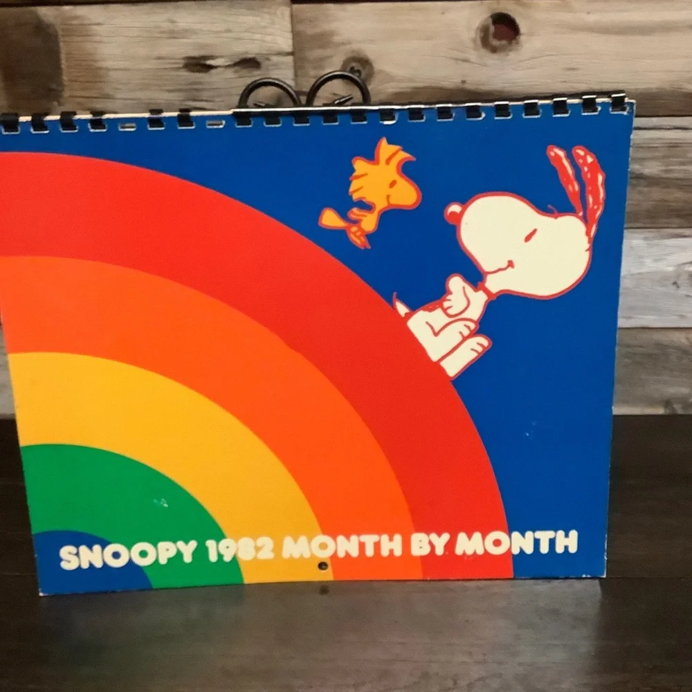 Snoopy 1982 Week by Week Charlie Brown